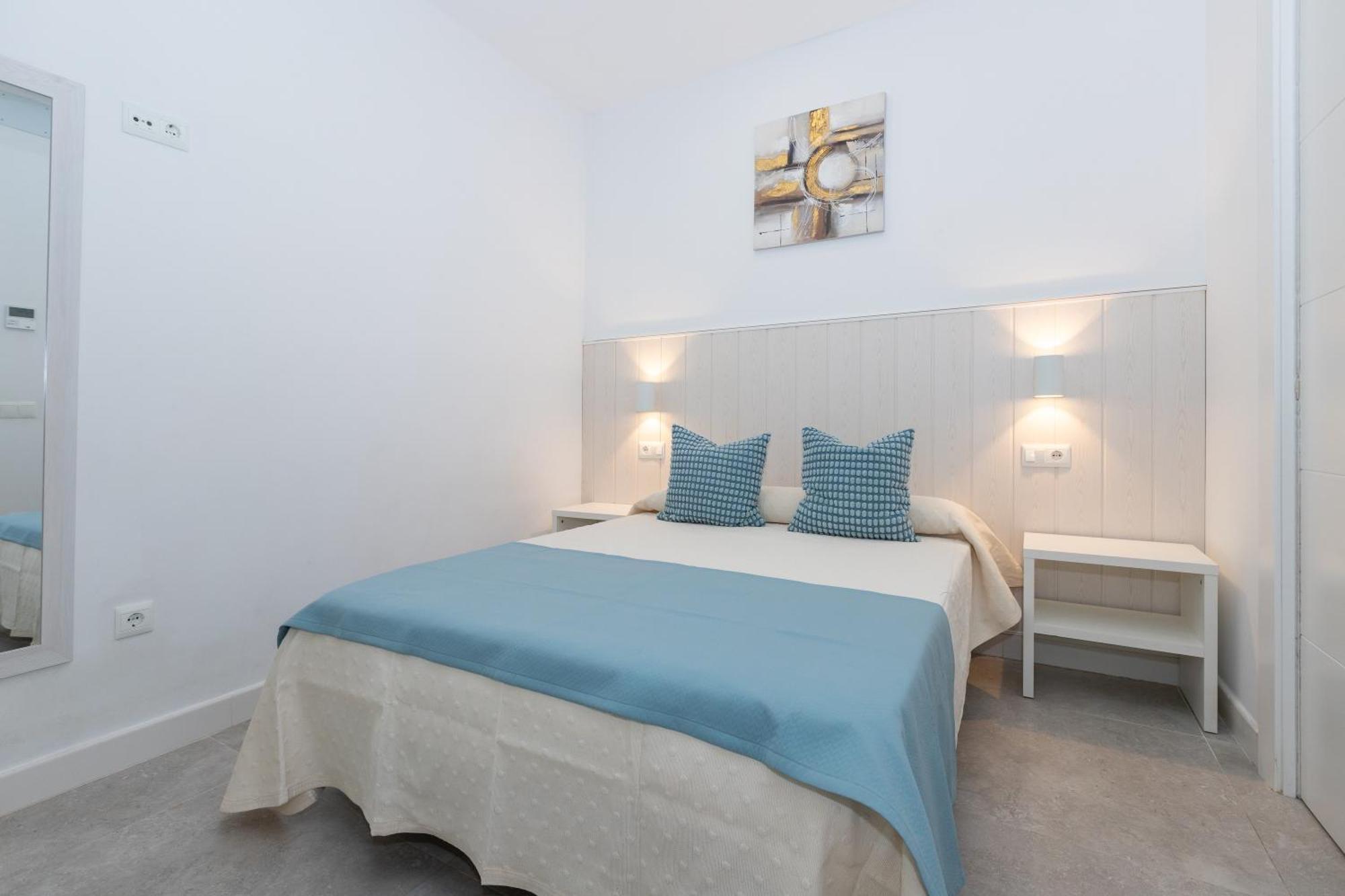 Victoria'S Apartamentos Malaga Bagian luar foto