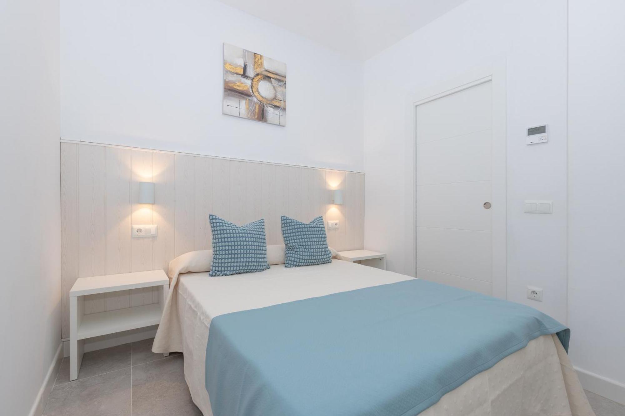 Victoria'S Apartamentos Malaga Bagian luar foto