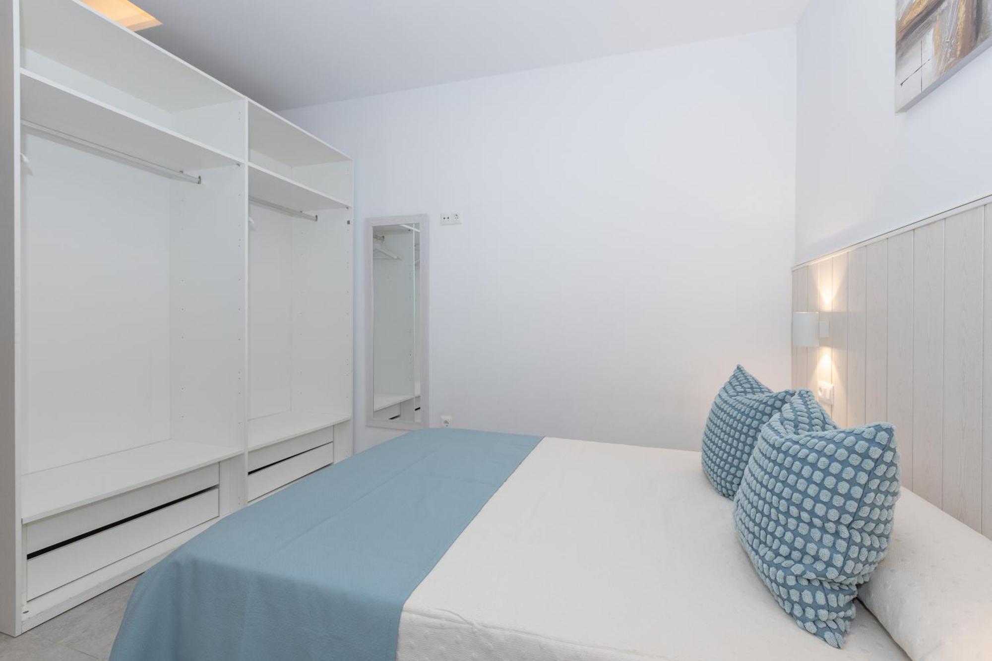 Victoria'S Apartamentos Malaga Bagian luar foto